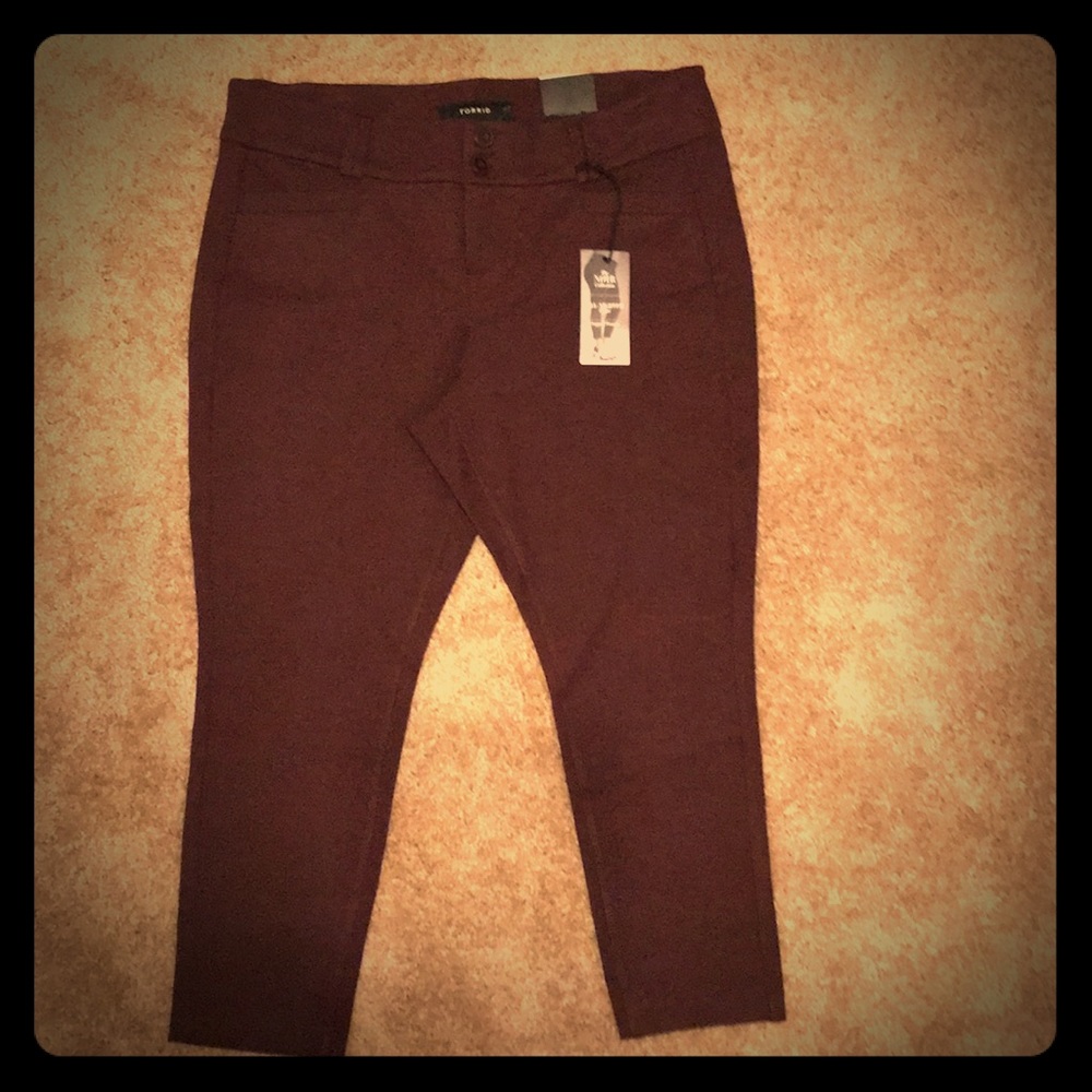 NWT - torrid All Nighter Cropped Trouser